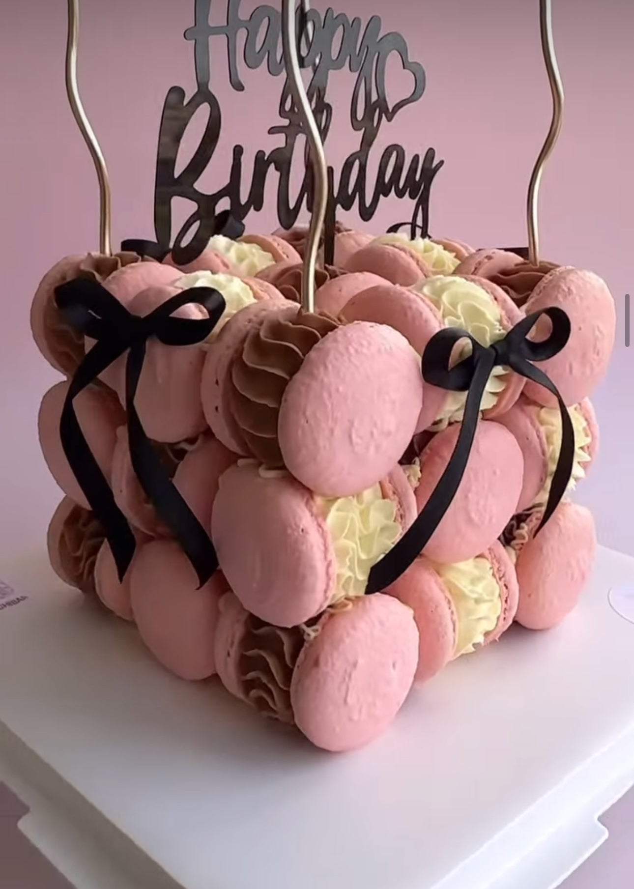 Macarons Cake (27 macarons) | MACAMOCHI